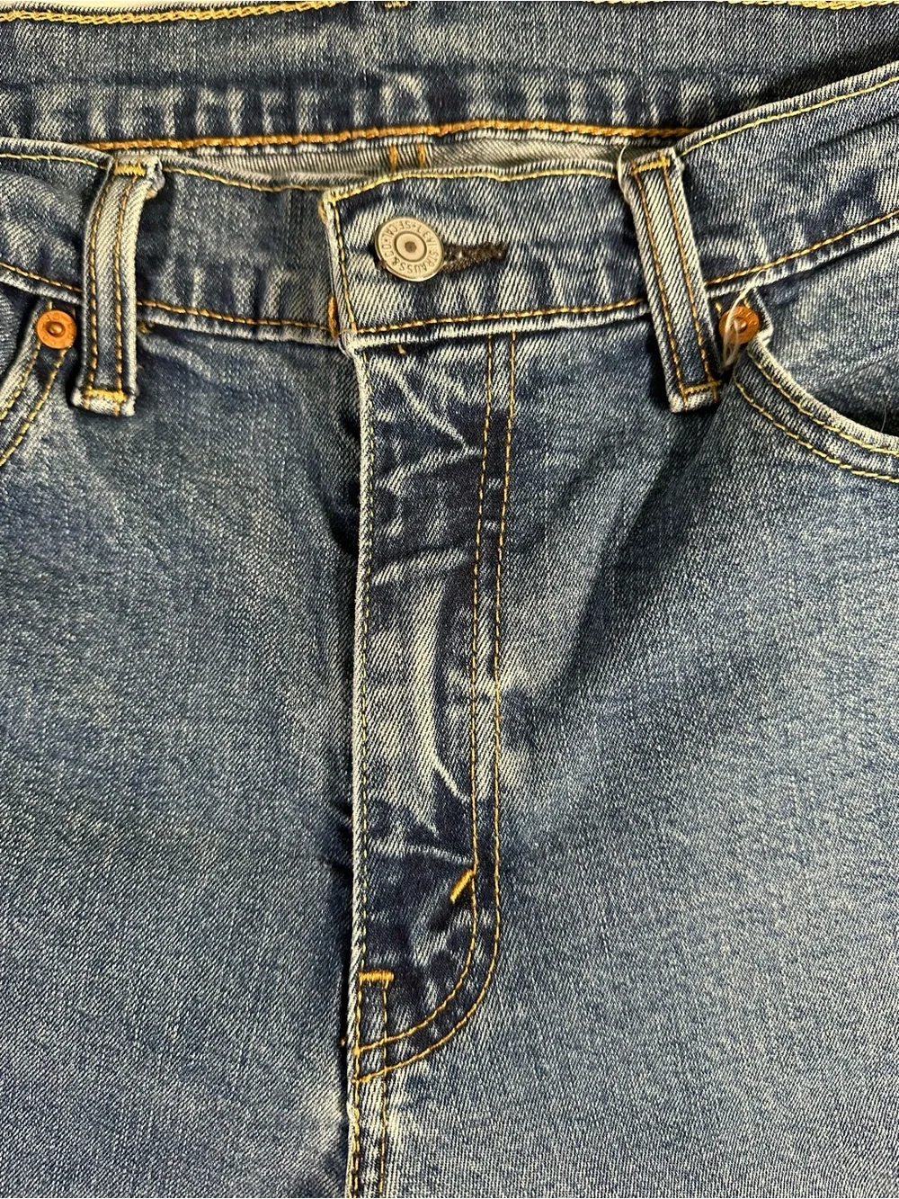 Levi's Men's Slim Straight Medium Blue Denim Jeans